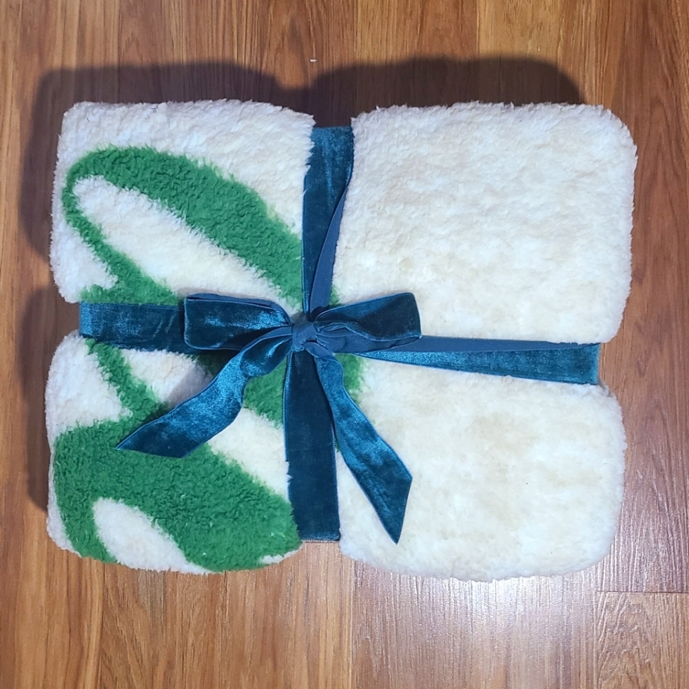 Aero Throw Blanket